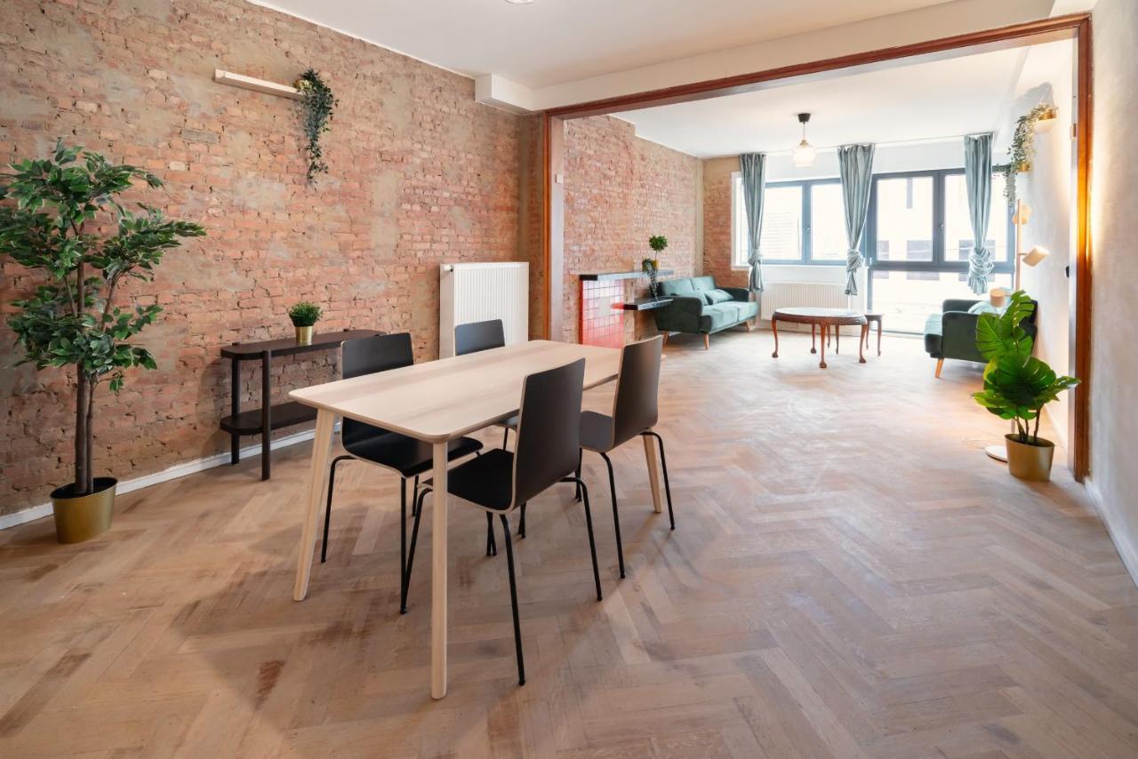 Antwerp City Center Two-Bedroom Apartments エクステリア 写真