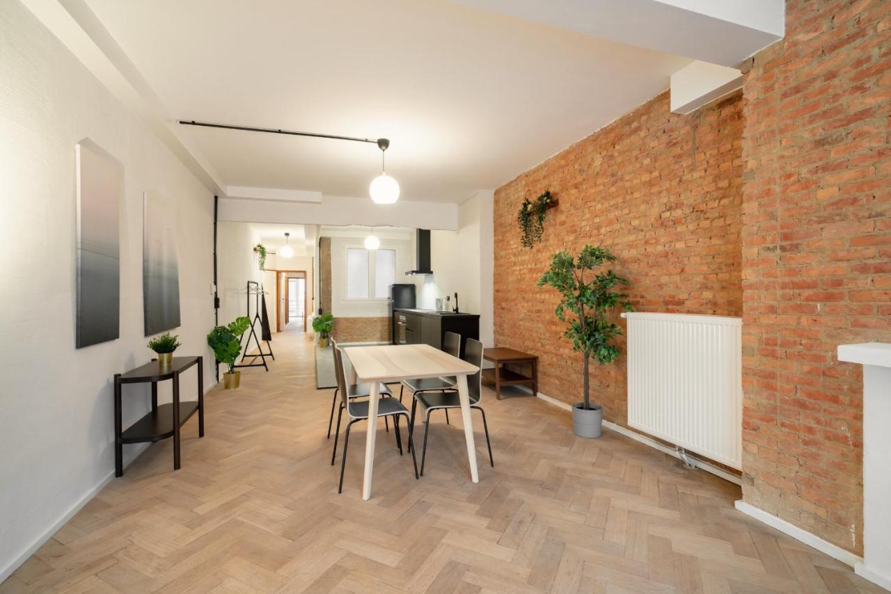 Antwerp City Center Two-Bedroom Apartments エクステリア 写真